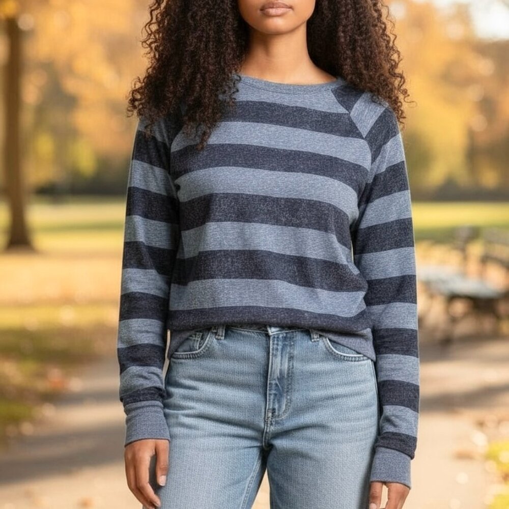 Nollie Long Sleeve Grey Striped Shirt Size XS - Picture 1 of 7
